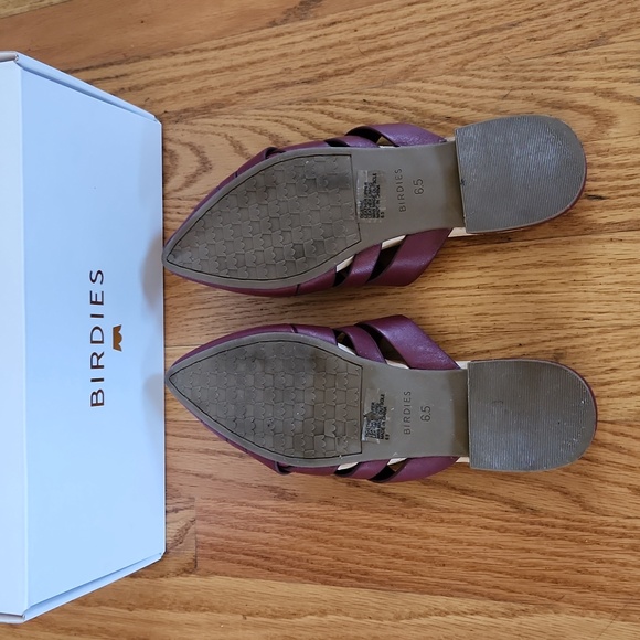 Like New Birdies The Dove in Rhubarb (Dark Red) Crossed Leather Slides / Mules - Picture 13 of 14